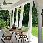 Noctua Pool And 013 Villa