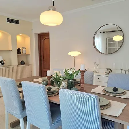 Noctua Pool And 013 Villa Estepona