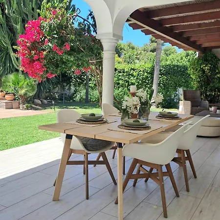 Noctua Pool And 013 Estepona