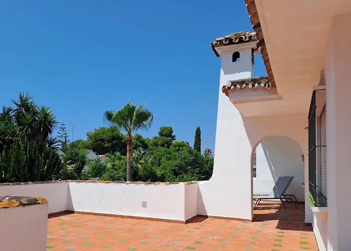 Noctua Pool And 013 Villa *